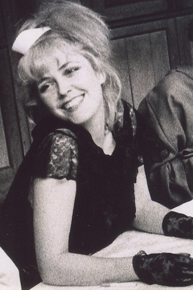 Ona McCracken
